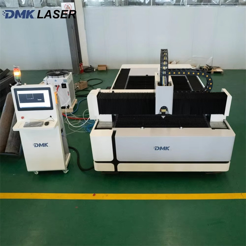 단일 테이블 TQL-F3000-3015 개방형 판금 절 - Industrial Laser Types 리뷰 및 가격