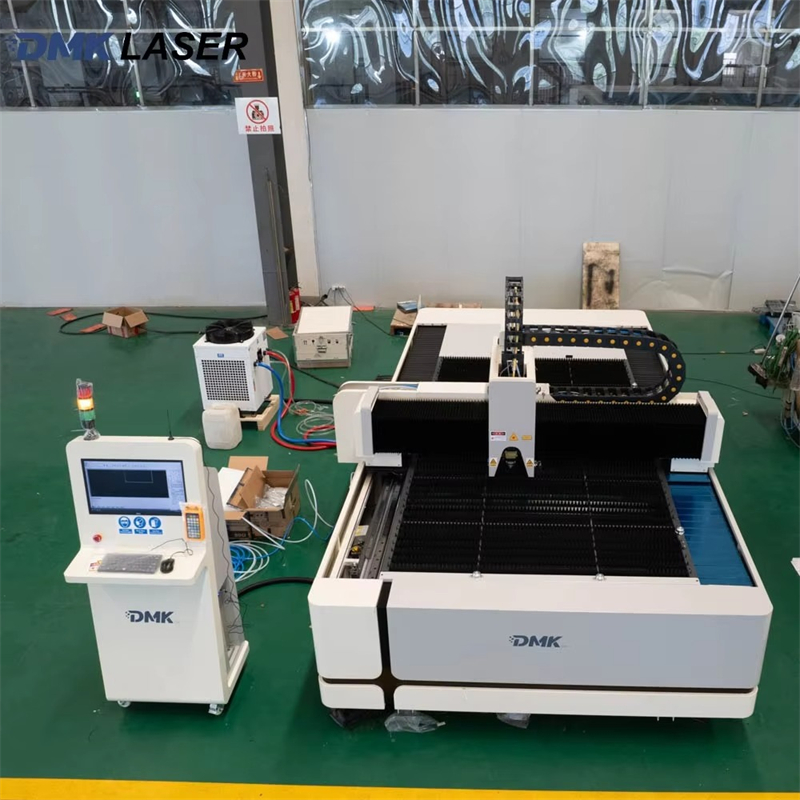 단일 테이블 TQL-F3000-3015 개방형 판금 절 - Industrial Laser Types 리뷰 및 가격
