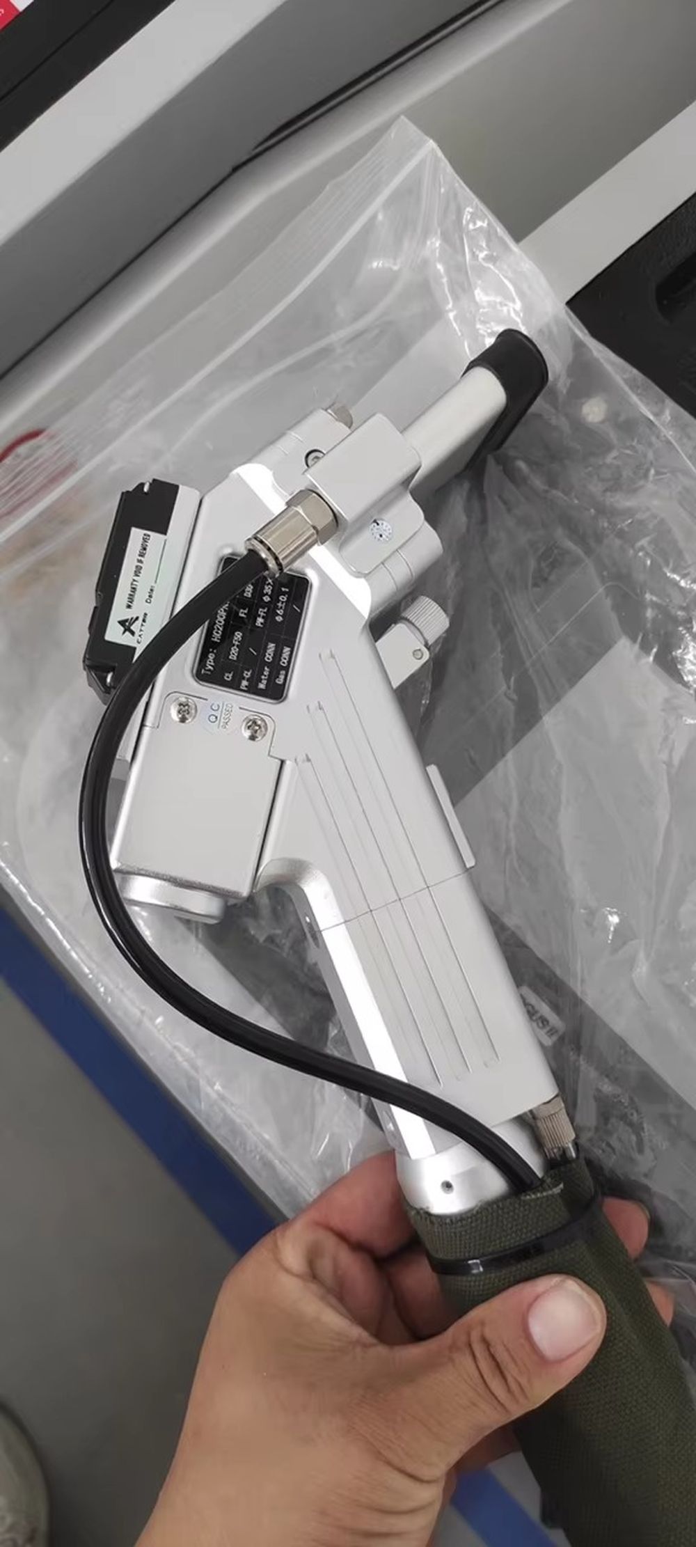 공장 직판 펄스 레이저 세척기 저가 산업용 페인트 녹  - Industrial Laser Rust Removal Machine Price 리뷰 및 가격